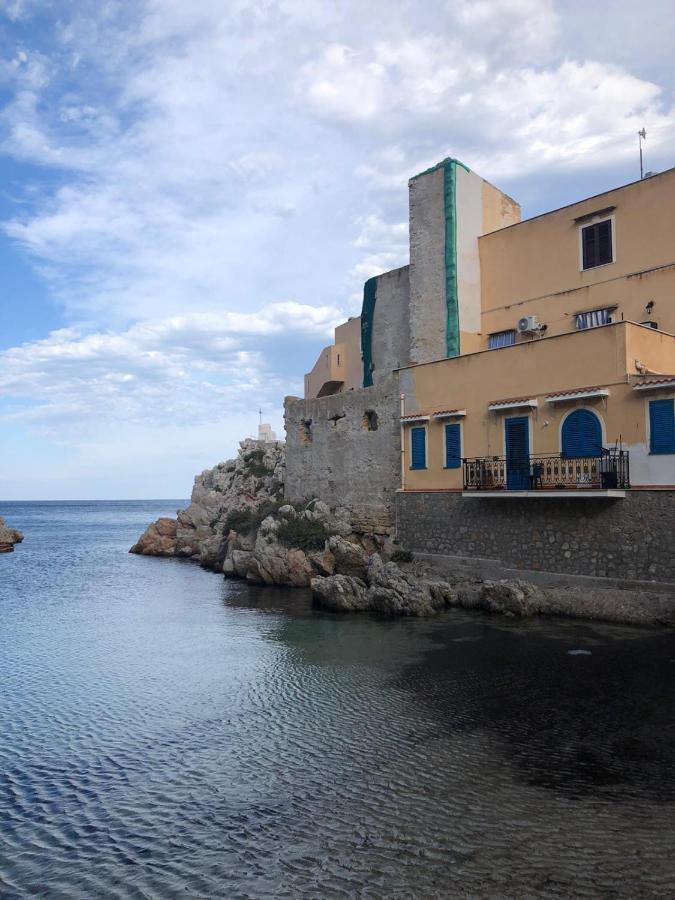 Casa Vacanze Da Maurizio Санта-Флавия Экстерьер фото